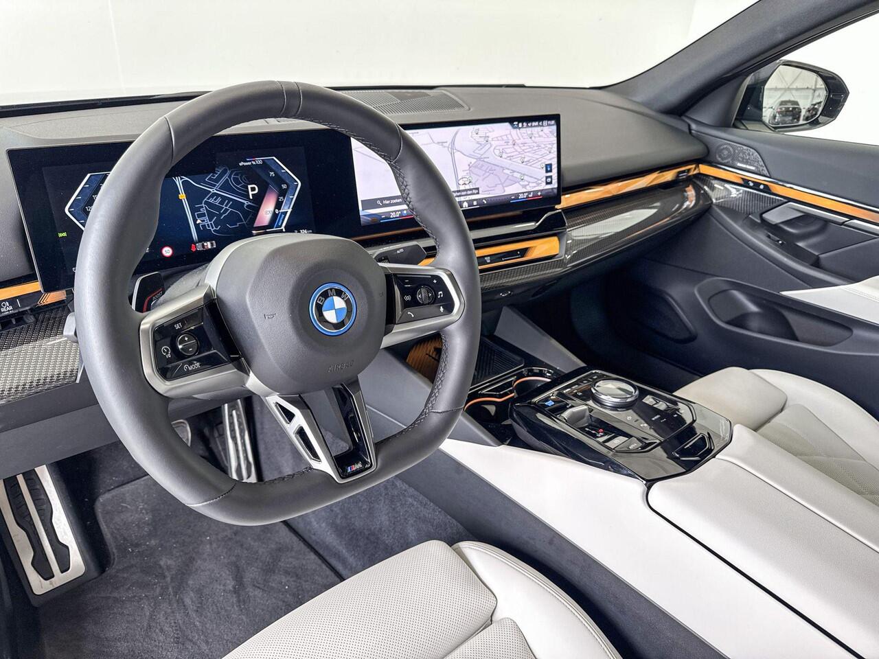 BMW i5 Sedan eDrive40 M Sport Edition