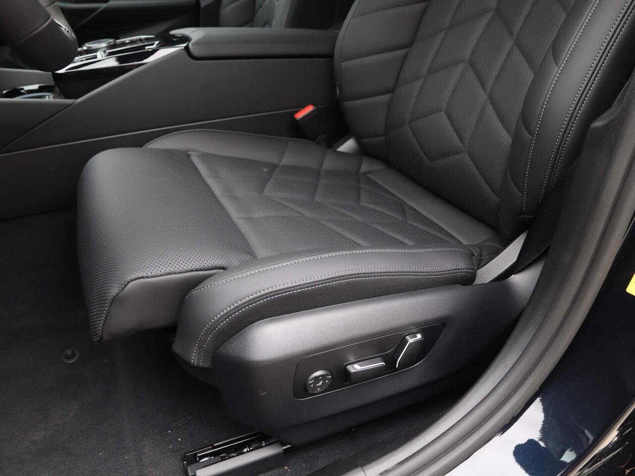 BMW i5 Sedan eDrive40 M Sportpakket 20'' / Panoramadak / Comfortstoelen / Harman Kardon / Driving Assistant Plus