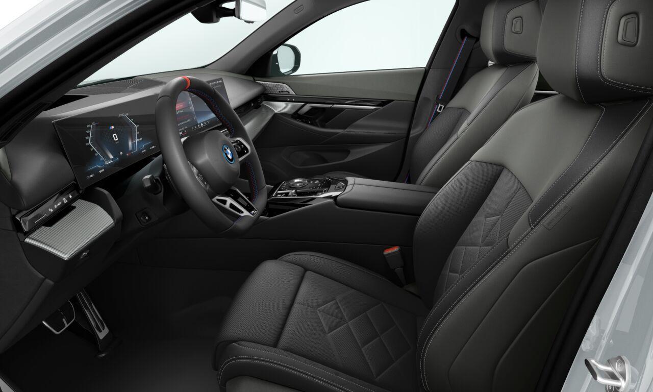 BMW i5 M60 | M Sportpakket Pro | Equipment Pack Pro | Travel Pack | Comfort Pack | Showroom Selection