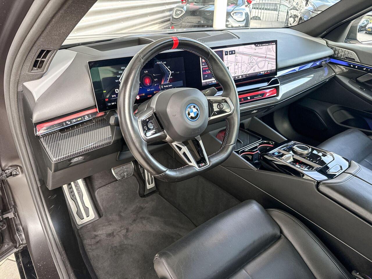 BMW i5 Sedan M60 xDrive 84 kWh