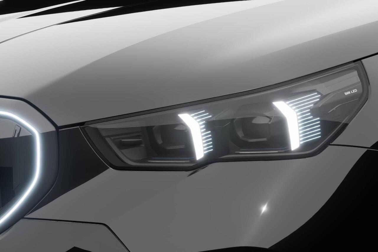 BMW i5 Sedan eDrive40 M Sport Edition | M Sport Pro | Innovation Pack | Travel Pack | Comfort Pack | Showroomvoordeel | ElectricDeals