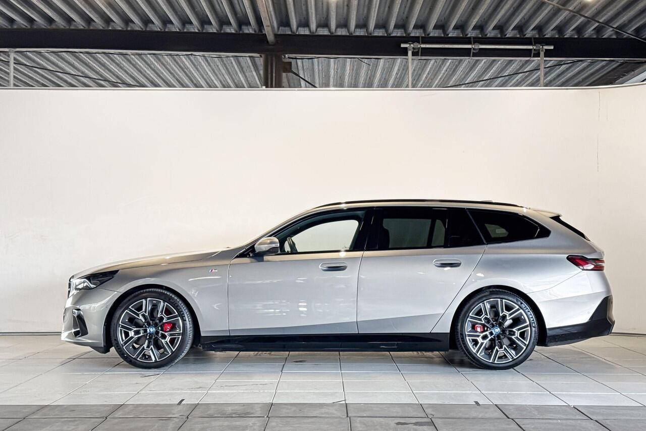 BMW i5 Touring eDrive40 84 kWh