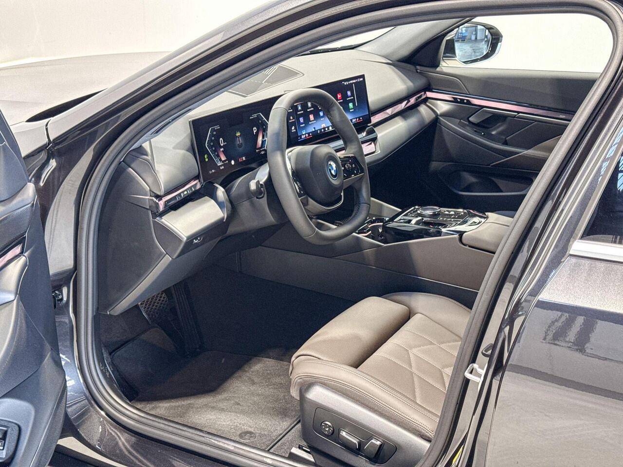 BMW i5 Touring eDrive40 Business Edition