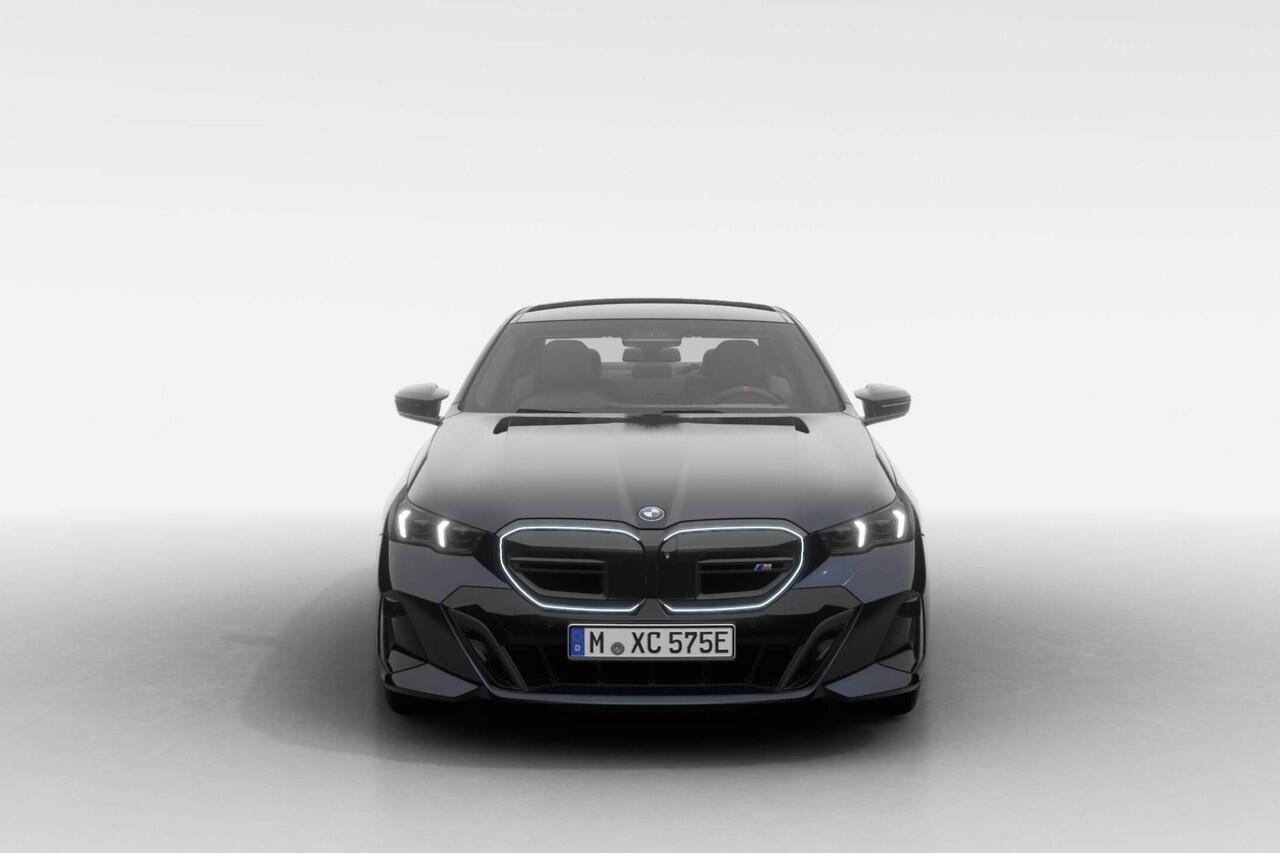 BMW i5 Sedan M60 xDrive | M Sport Pro | Innovation Pack | Travel Pack | Comfort Pack