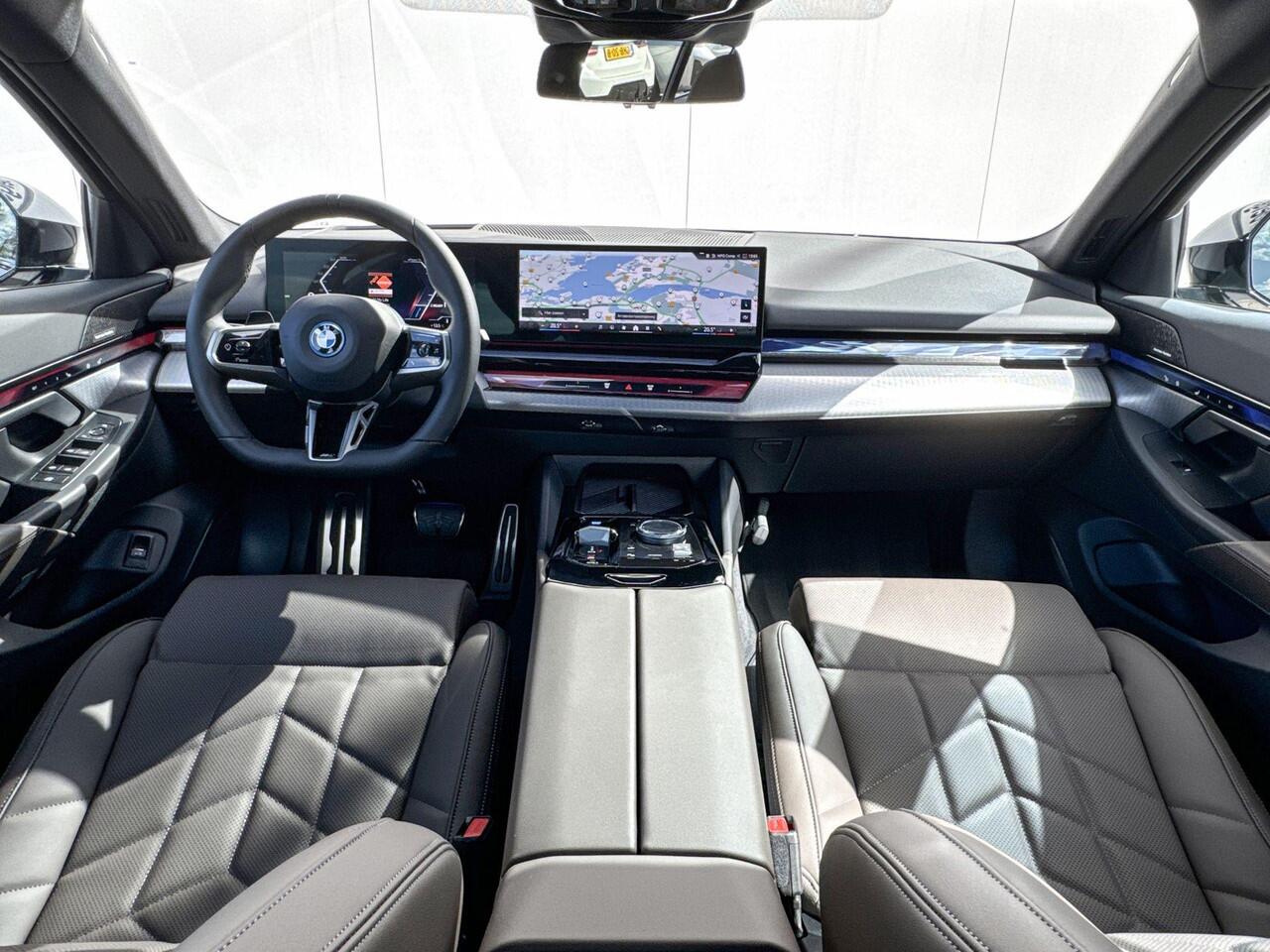 BMW i5 Sedan eDrive40 | Comfort Pack | M Sport | Trekhaak