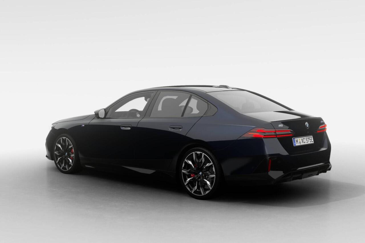 BMW i5 Sedan M60 xDrive | M Sport Pro | Innovation Pack | Travel Pack | Comfort Pack