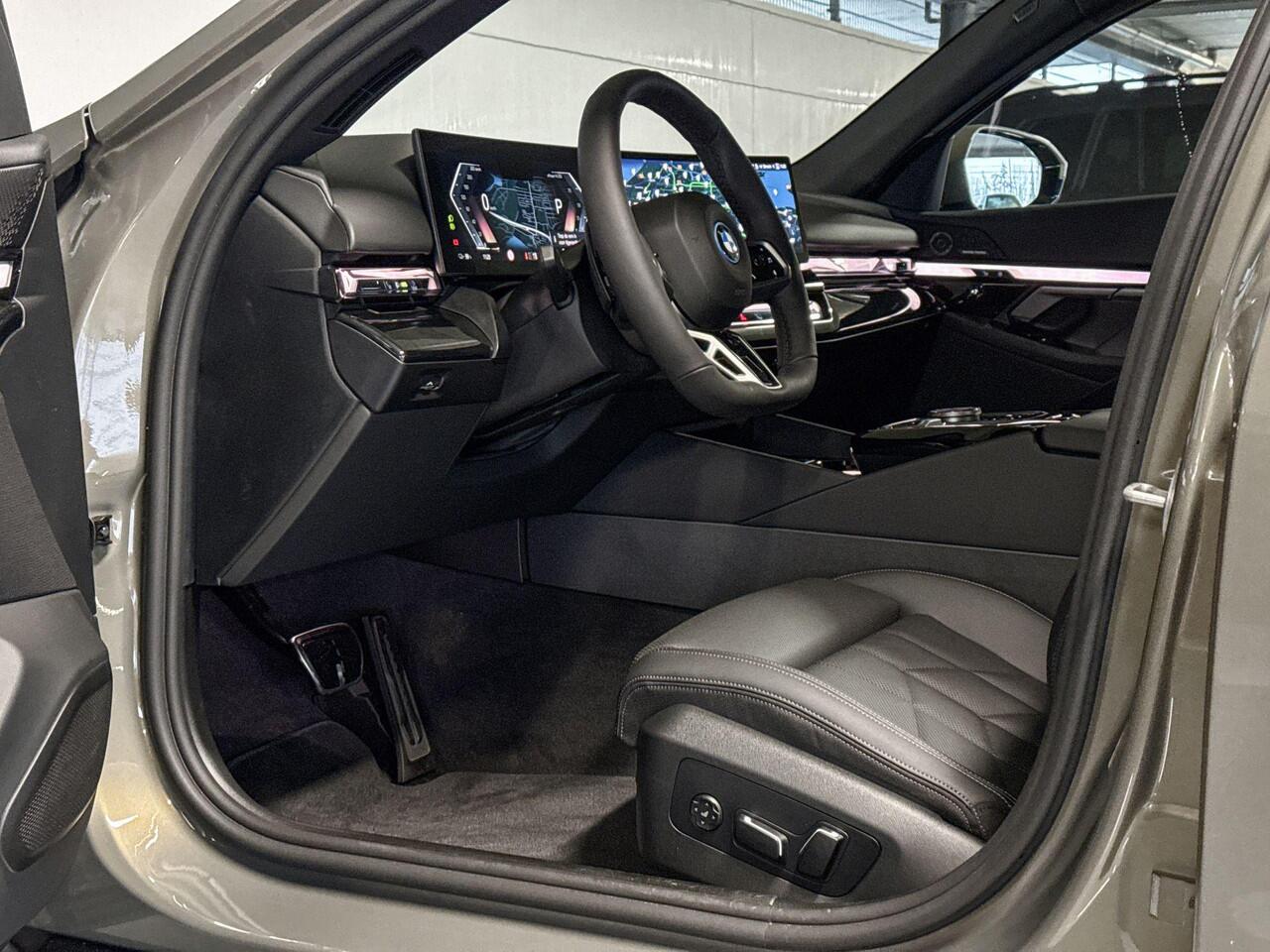 BMW i5 Sedan eDrive40 M Sport Edition 84 kWh | M Sportpakket | Travel Pack