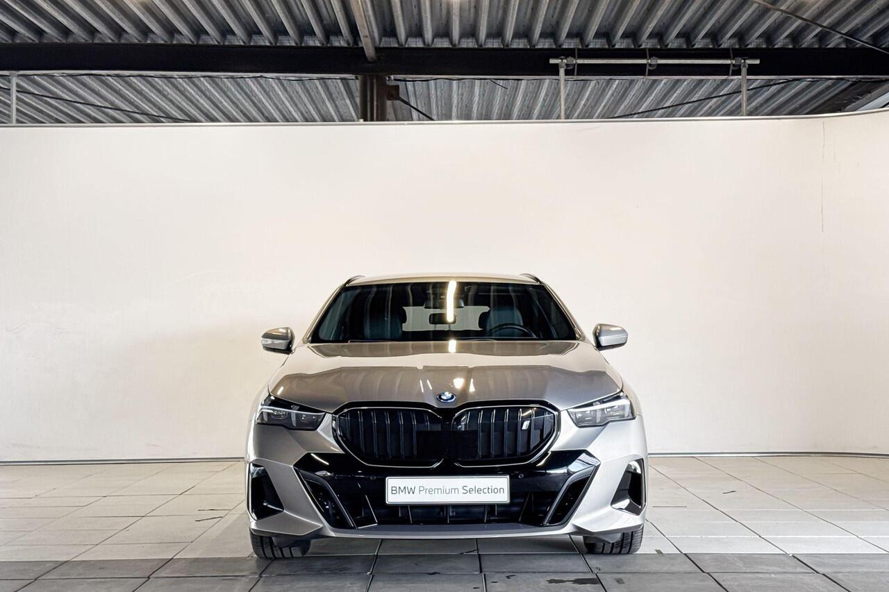 BMW i5 Touring eDrive40 84 kWh