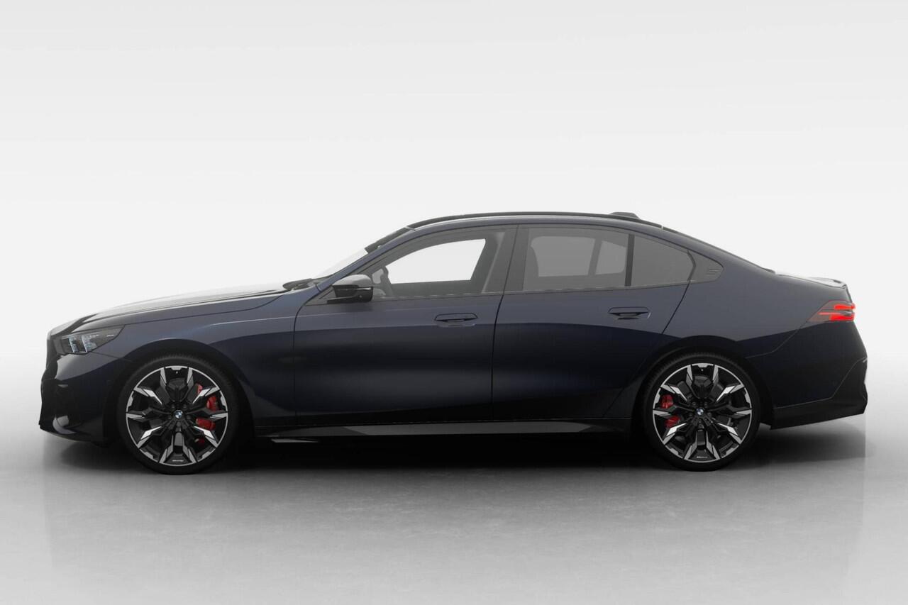 BMW i5 Sedan M60 xDrive | M Sport Pro | Innovation Pack | Travel Pack | Comfort Pack | Bowers & Wilkins Surround System | Trekhaak | Showroomvoordeel | ElectricDeals