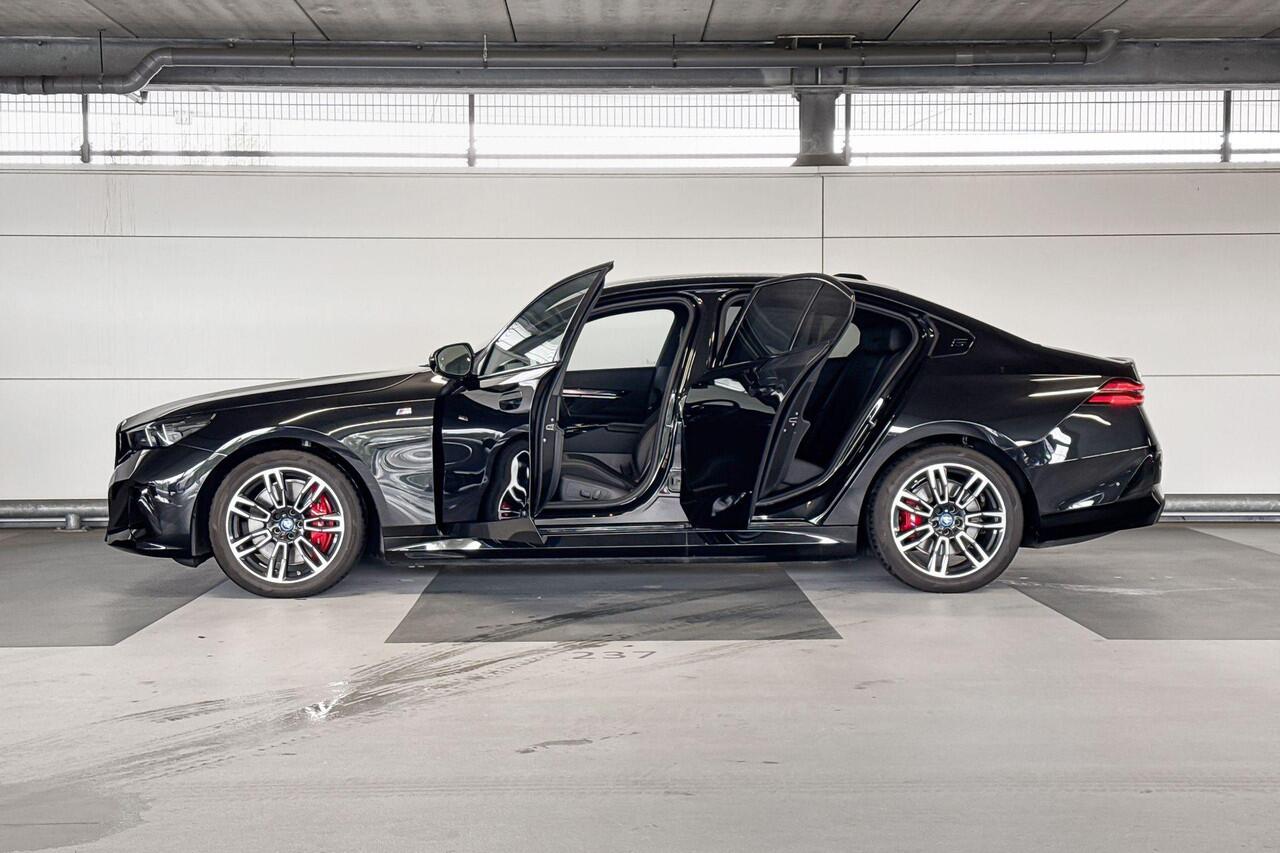 BMW i5 Sedan eDrive40