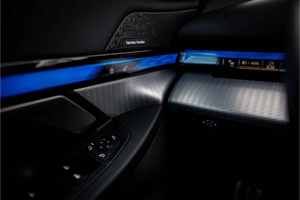 BMW i5 xDrive40 84 kWh 4WD M Sport Pro Panorama 20" HUD ACC Trekhaak