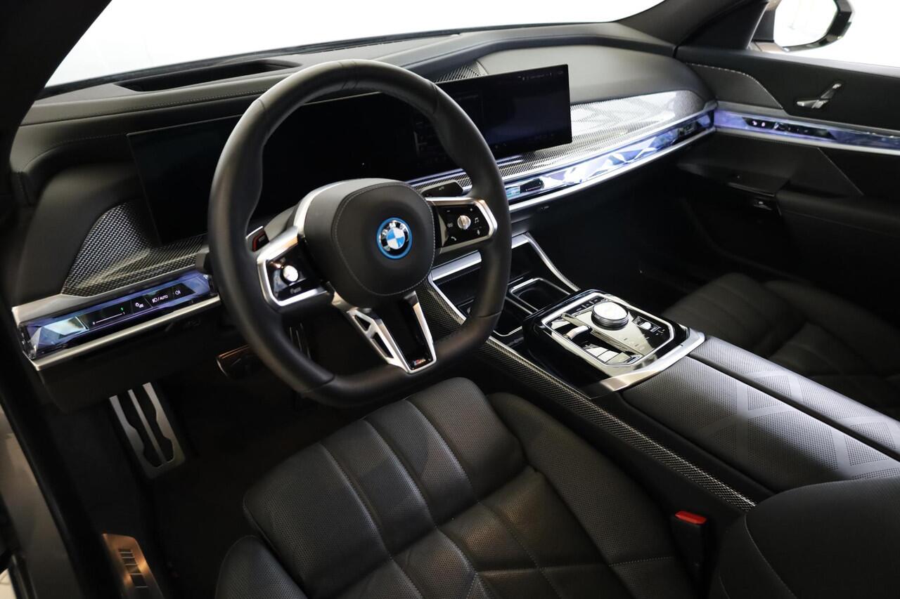 BMW i7 xDrive60 | M Sportpakket Pro | Interieur Pakket | Innovation Pack | Connoisseur Pack | Climate Acoustics Pack | Driving Assistant Professional
