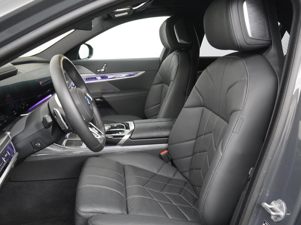 BMW i7 eDrive50 106 kWh | M Sport pro | Pano | Sky Lounge Massage |