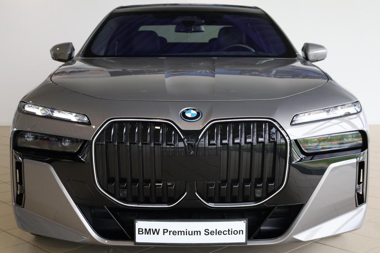 BMW i7 xDrive60 | M Sportpakket Pro | Interieur Pakket | Innovation Pack | Connoisseur Pack | Climate Acoustics Pack | Driving Assistant Professional