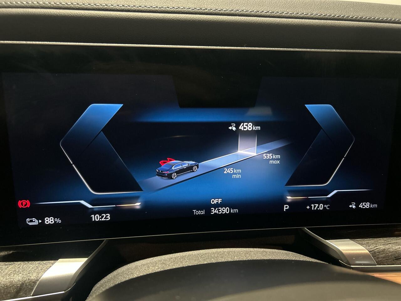 BMW i7 xDrive60 Privilege Edition 106 kWh | Bowers & Wilkins Sound | Driving assistant | Luchtvering | Massagestoelen | Parking assistant