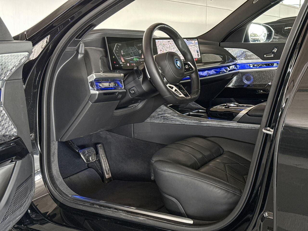 BMW i7 xDrive60 106 kWh | Selections