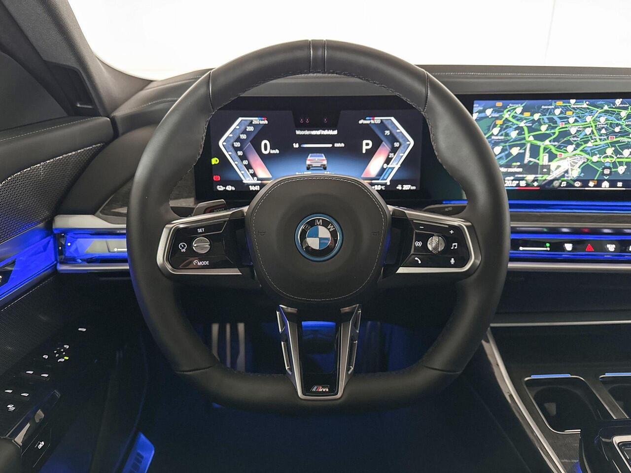 BMW i7 eDrive50 | Selections | M Sport Pro | BMW Iconic Glow | Glazen Panoramadak Sky Lounge |