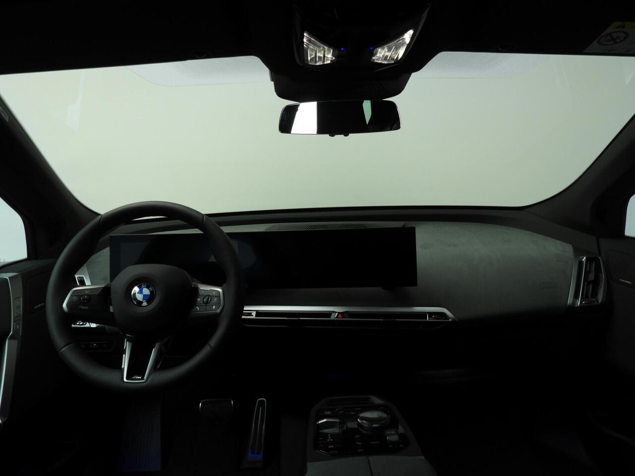 BMW iX xDrive45 | M Sportpakket Pro | Comfort Pack | Innovation Pack