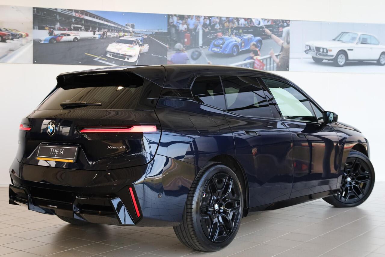 BMW iX xDrive45 | M Sportpakket Pro | Comfort Pack | Innovation Pack