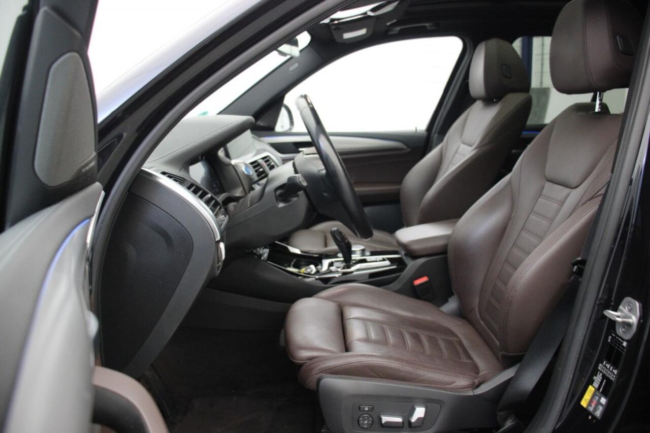 BMW iX Executive 80 kWh - Carplay, Panorama, Camera, Leer, Stoelverw. Afn. Trekhaak, SOH 96,66%