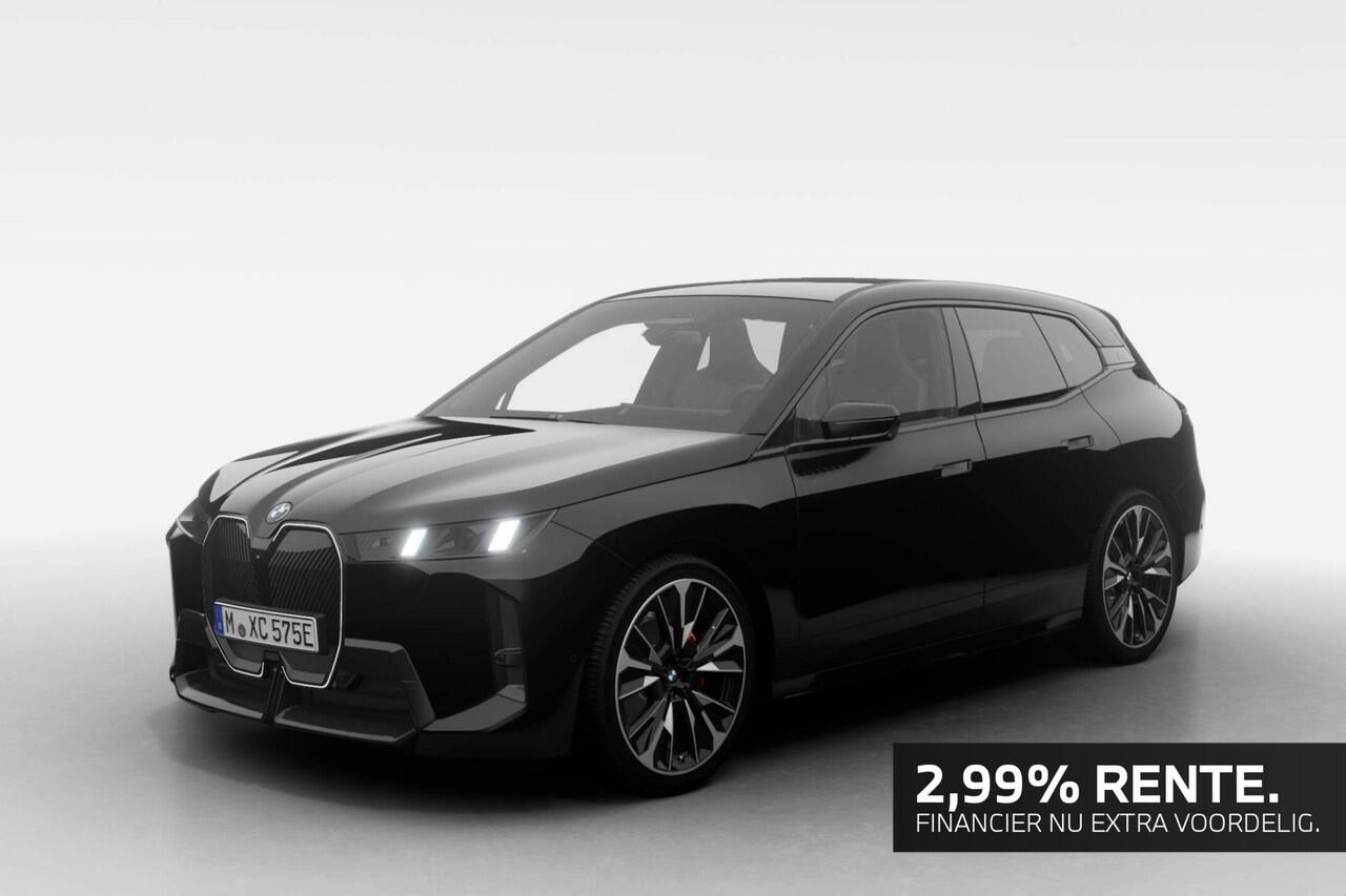BMW iX xDrive45 | M Sport Pro | Comfort Pack | Innovation Pack | Trekhaak | Glazen Panoramadak Sky Lounge