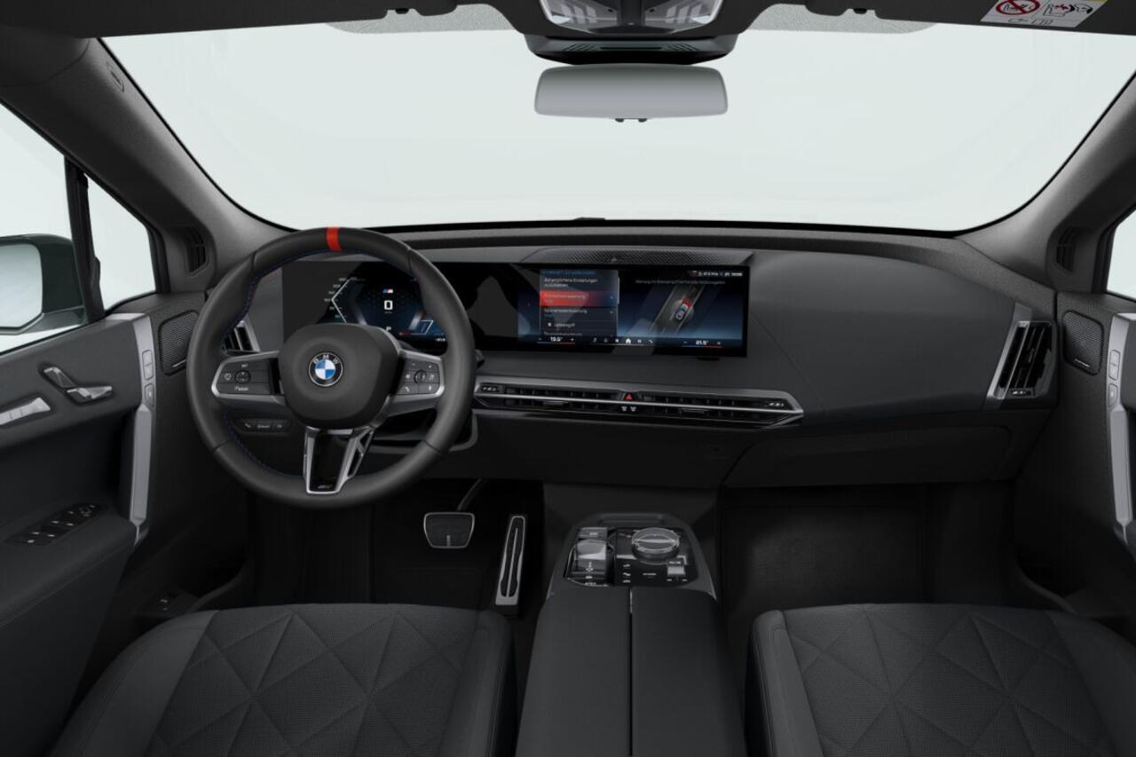BMW iX xDrive M70 | Comfort Pack | Innovation Pack | Trekhaak | Showroomvoordeel