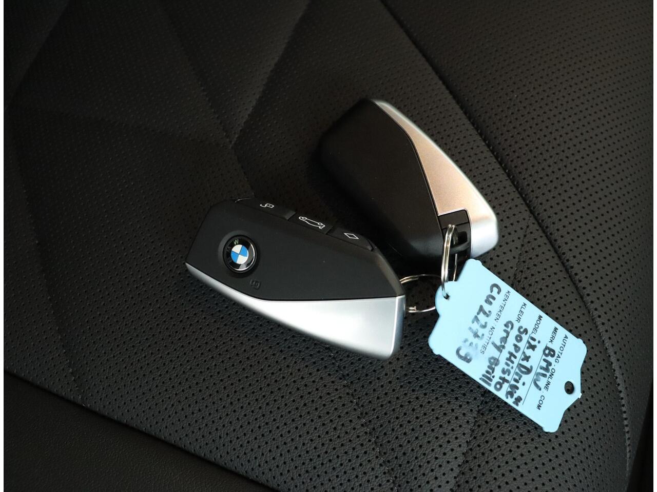 BMW iX xDrive40 | Sport Package