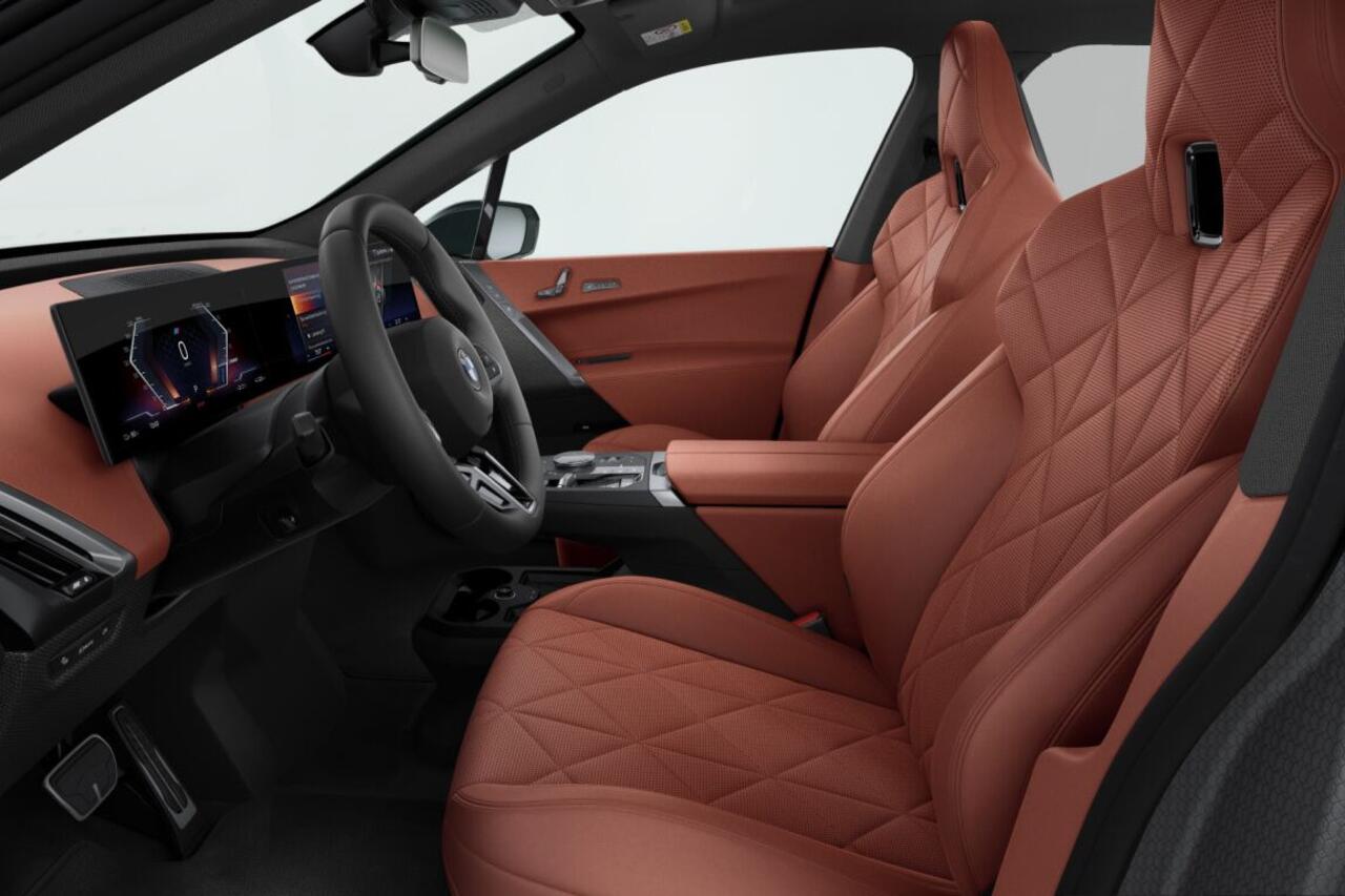 BMW iX xDrive60 | M Sport Pro | Comfort Pack | Innovation Pack | Showroomvoordeel