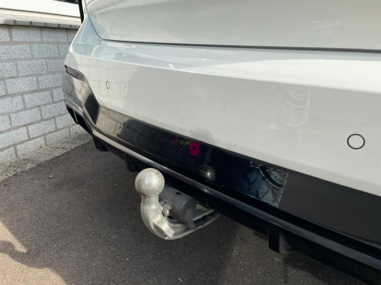 BMW iX HIGH EXECUTIVE 80kWh M-Sport, SOH 100%, Aeropakket, Pano, Trekhaak, HUD, Memory, Leder, Mooi vol!