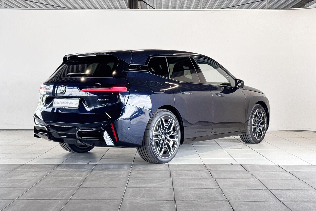 BMW iX xDrive60 Innovation Pack M Sportpakket Pro - Beschikbaar vanaf: November 2025 | Selections