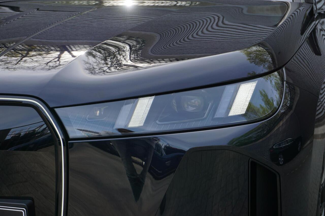 BMW iX xDrive45 | M Sportpakket Pro | Innovation Pack | Comfort Pack