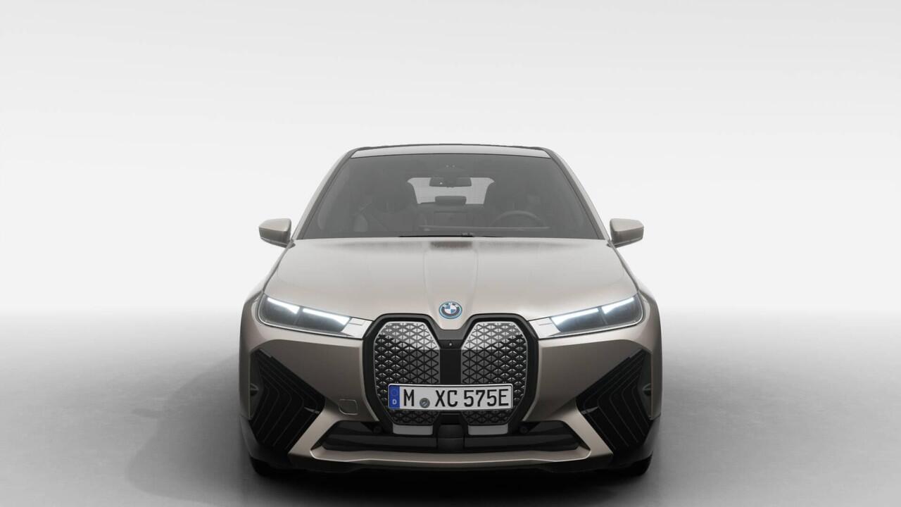 BMW iX xDrive40 | Sport Package