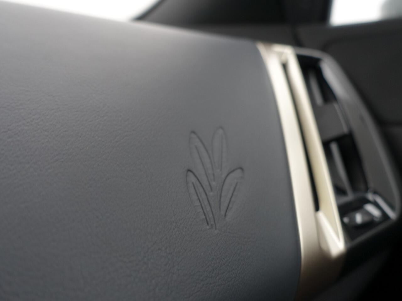 BMW iX xDrive40 M Gold Edition 77 kWh- Harman Kardon, Stoelmassage, Stuur/Stoelverwarming, Head Up, 360 Camera, Ada Cruise