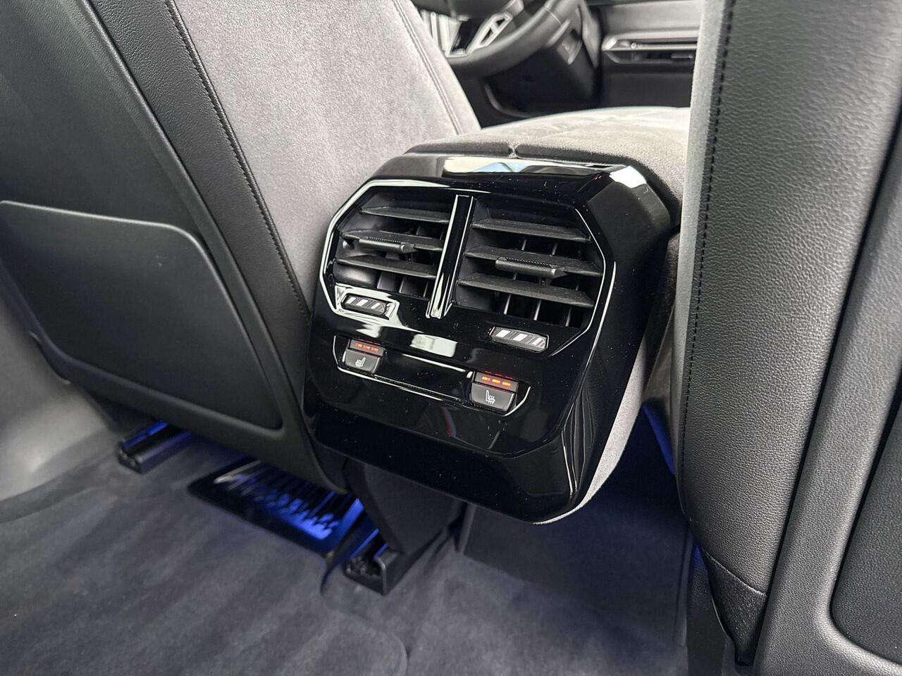 BMW iX xDrive45 101 kWh M Sport | Panoramadak | innovation Pack