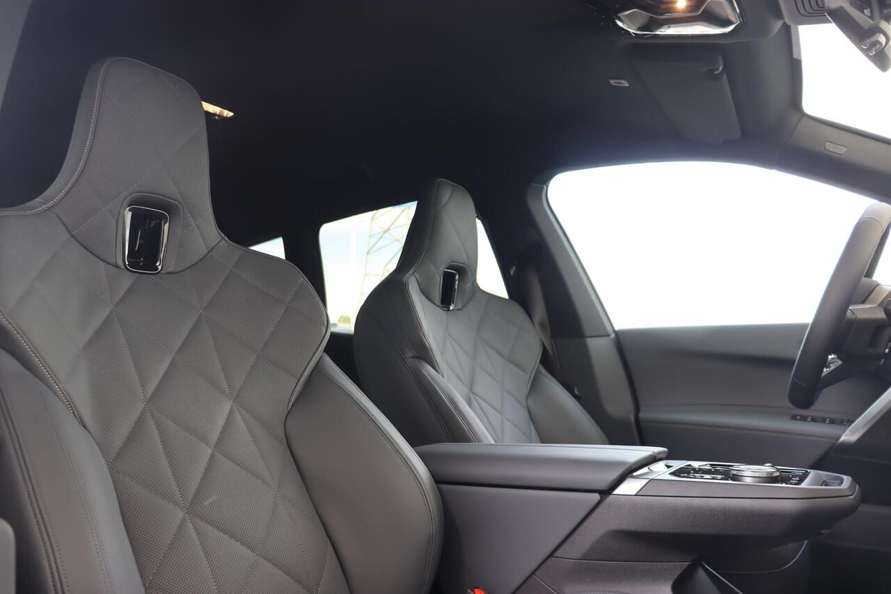 BMW iX xDrive45 | M Sportpakket | Comfort Pack | Innovation Pack