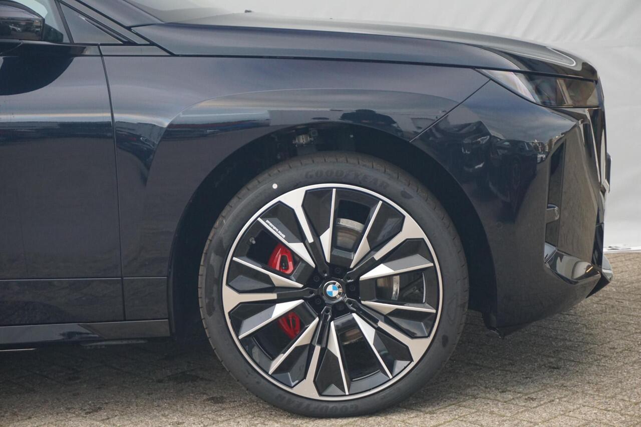 BMW iX xDrive45 101 kWh | M Sportpakket | M Sportpakket Pro | Comfort Pack | Innovation Pack