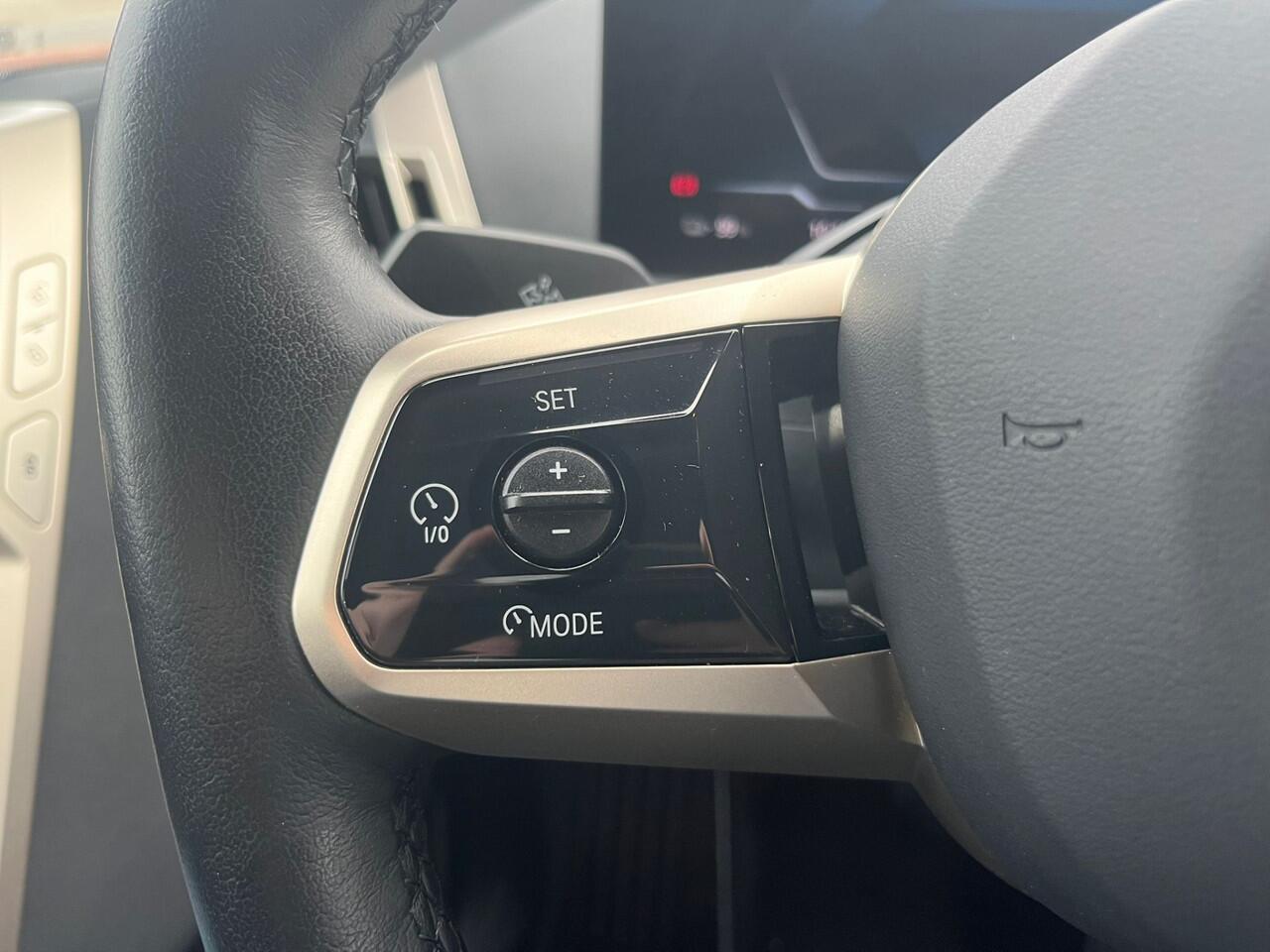 BMW iX xDrive40 Executive 77 kWh | Head-Up Display | 360 Camera | Leder | Stoelverwarming | Harman Kardon | Dealerauto