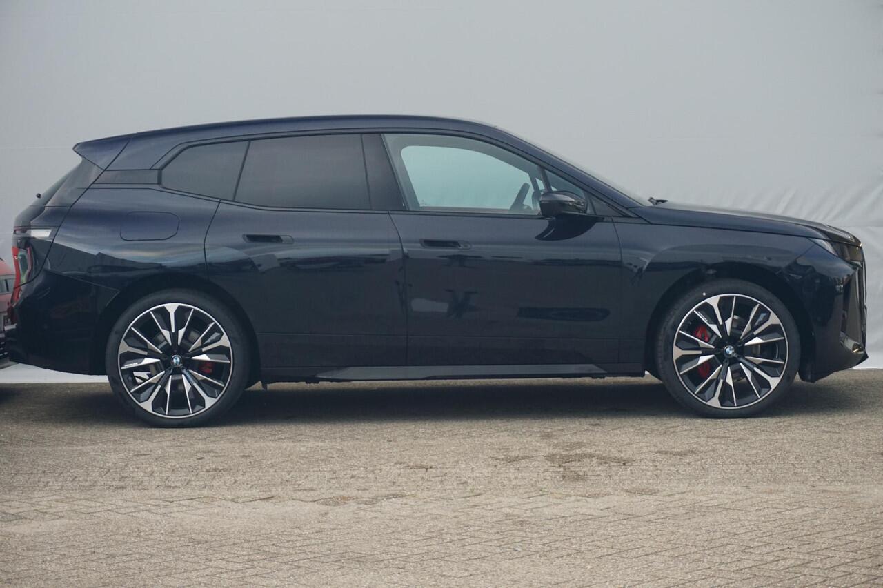 BMW iX xDrive45 101 kWh | M Sportpakket | M Sportpakket Pro | Comfort Pack | Innovation Pack