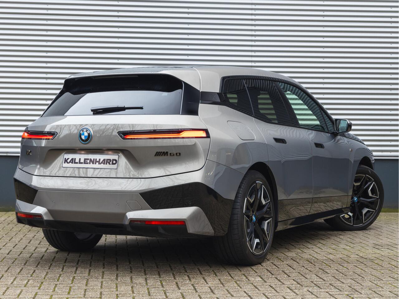 BMW iX M60 High Executive - Pano - Trekhaak - 112kWh