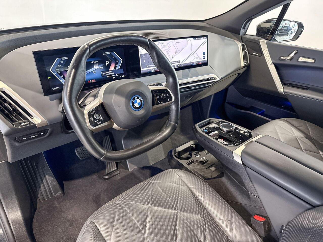 BMW iX xDrive50 Business Edition Plus Sportpakket | Selections