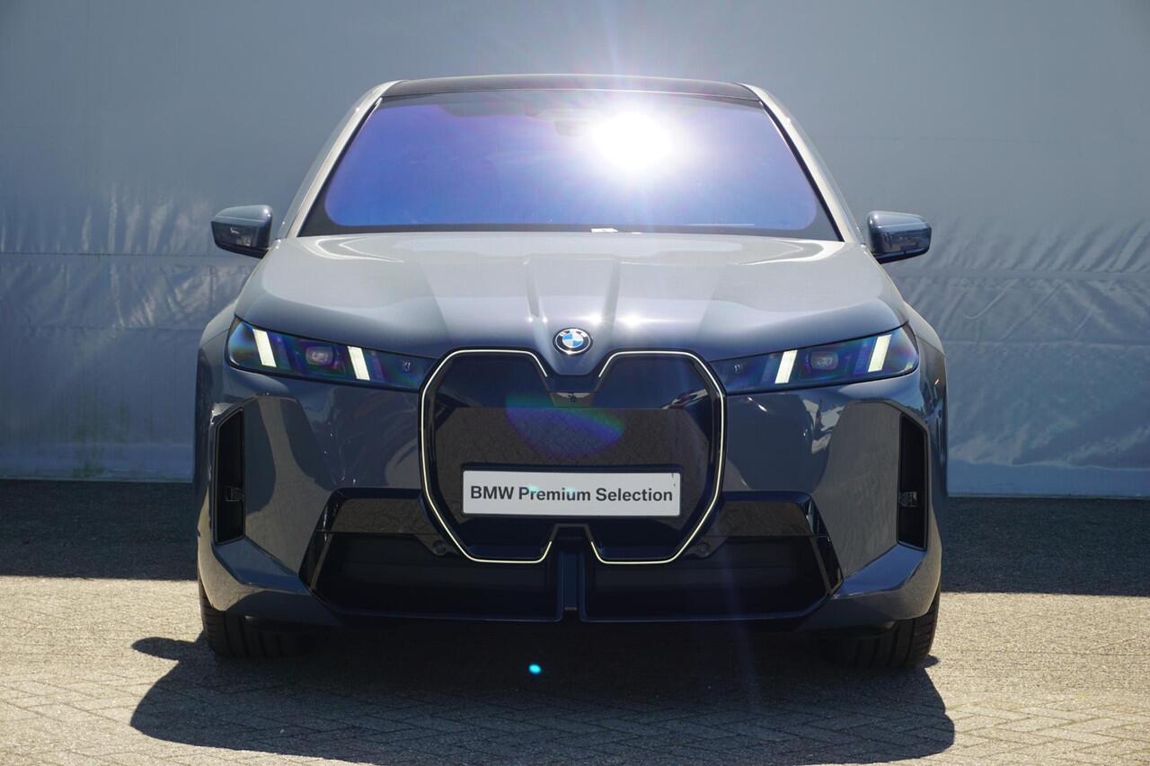 BMW iX xDrive60 | M Sportpakket Pro | Comfort Pack | Innovation Pack