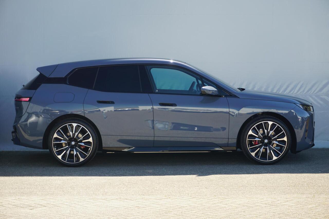BMW iX xDrive60 | M Sportpakket Pro | Comfort Pack | Innovation Pack