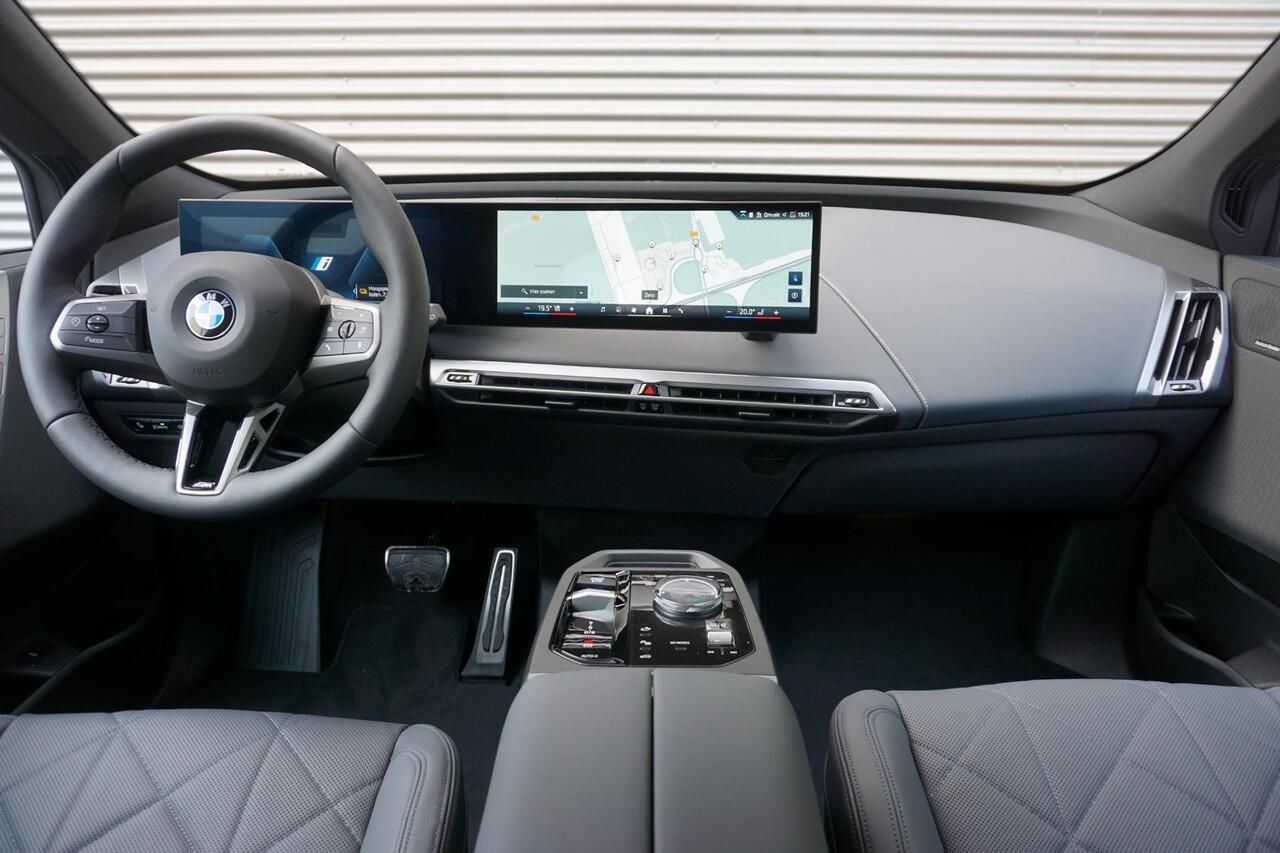 BMW iX xDrive45 | M Sportpakket Pro | Innovation Pack | Comfort Pack