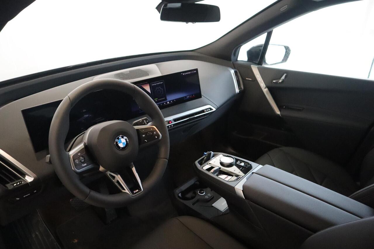 BMW iX xDrive40 Sport Edition | Driving Assistant Professional | Elektr. Trekhaak