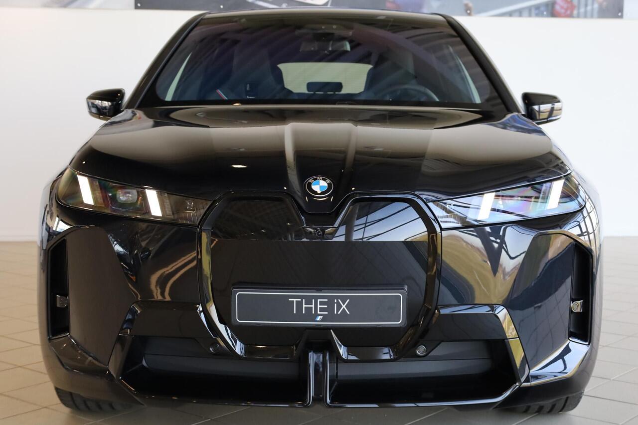 BMW iX xDrive45 | M Sportpakket Pro | Comfort Pack | Innovation Pack