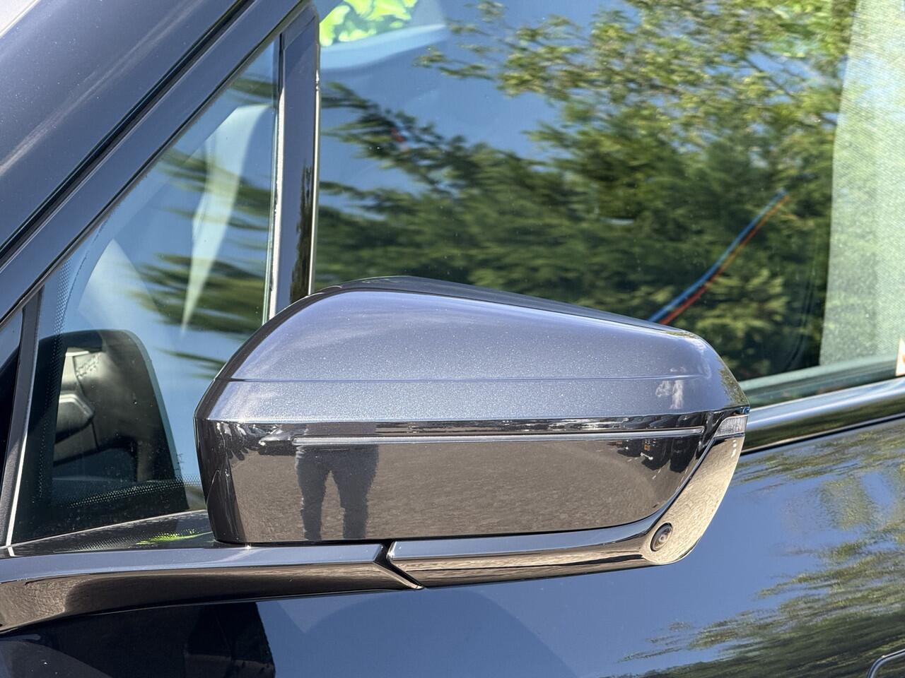 BMW iX xDrive45 | M-Sport Pro | Panorama Sky Lounge | 23'' | Harman/Kardon | Driv. Ass. Prof.