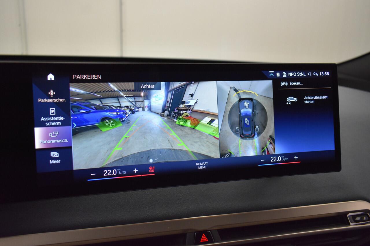 BMW iX xDrive40 High Executive 77 kWh SOH 100% El Trekhaak Panodak Head Up Camera