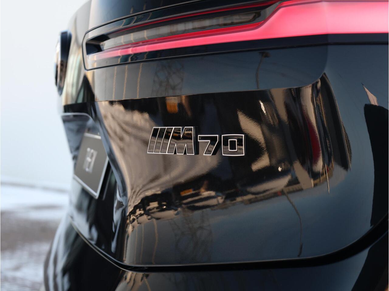 BMW iX xDrive M70 | Comfort Pack | Innovation Pack