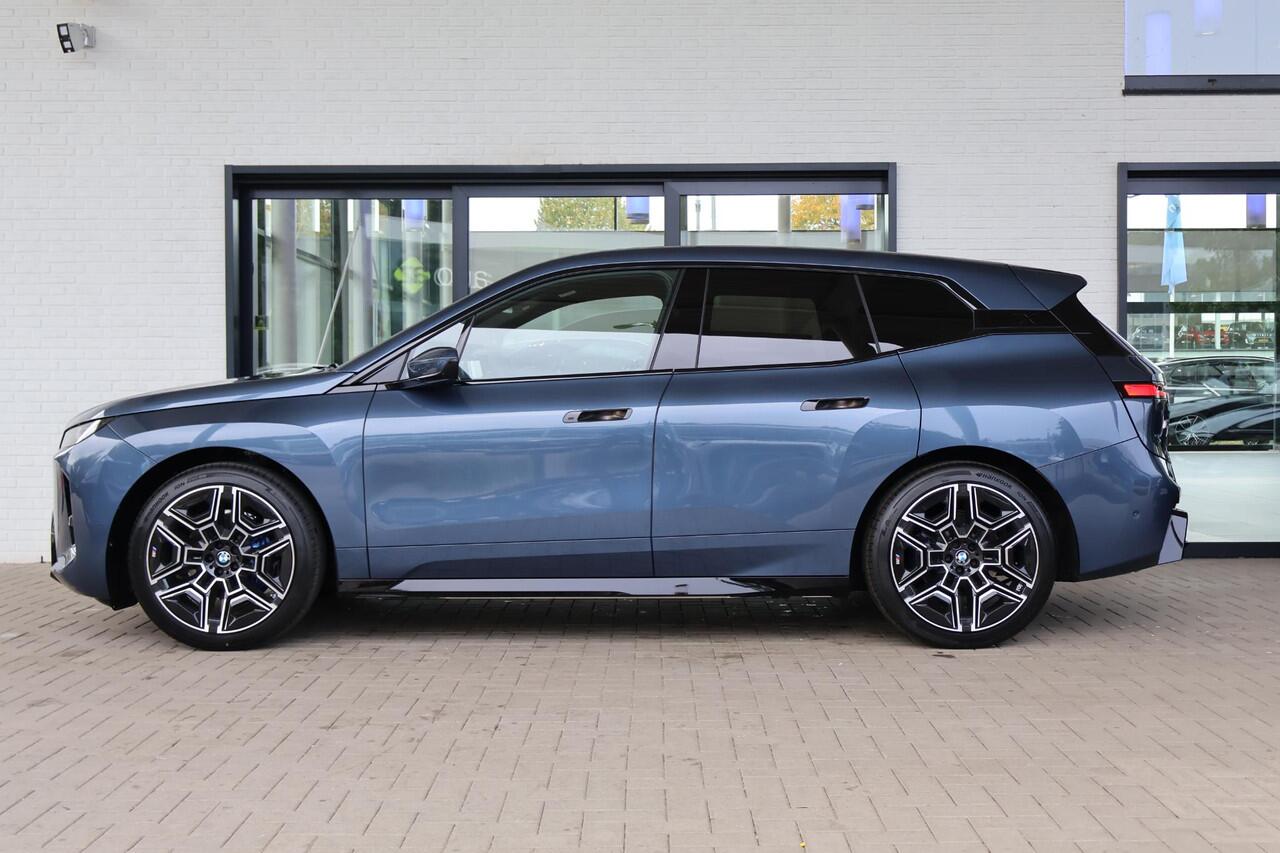 BMW iX xDrive60 | M Sportpakket | Comfort Pack | Innovation Pack