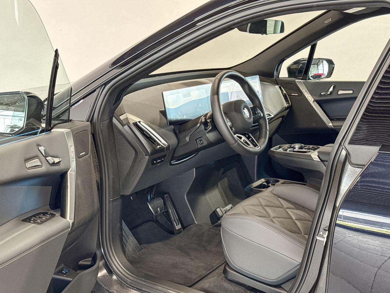 BMW iX xDrive60 Innovation Pack M Sportpakket Pro - Beschikbaar vanaf: November 2025 | Selections